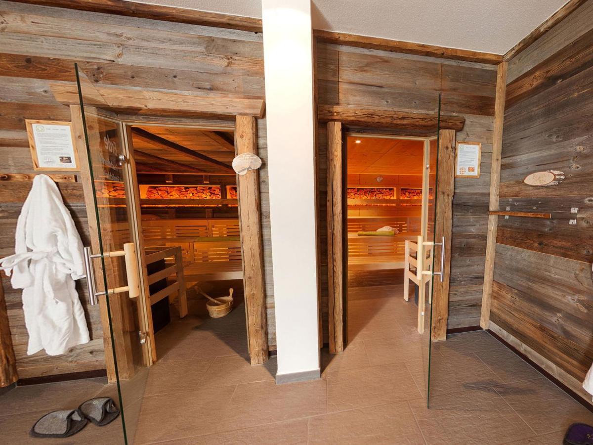 Natürlich Hotel mit Charakter Fiss Exterior foto