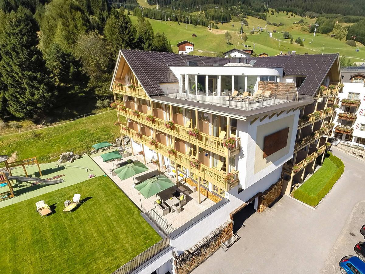 Natürlich Hotel mit Charakter Fiss Exterior foto