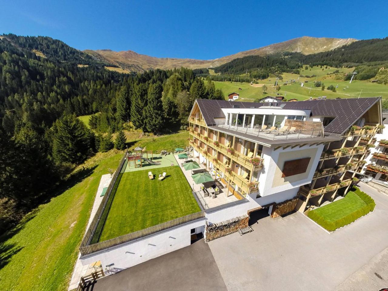 Natürlich Hotel mit Charakter Fiss Exterior foto